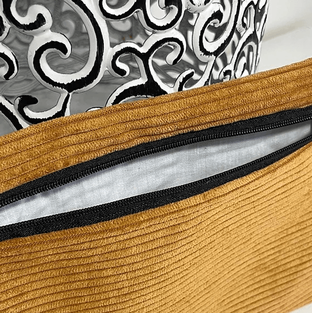 Pochette Raymonde 