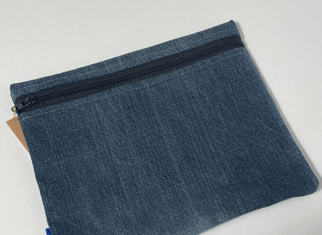 Pochette Raymonde 