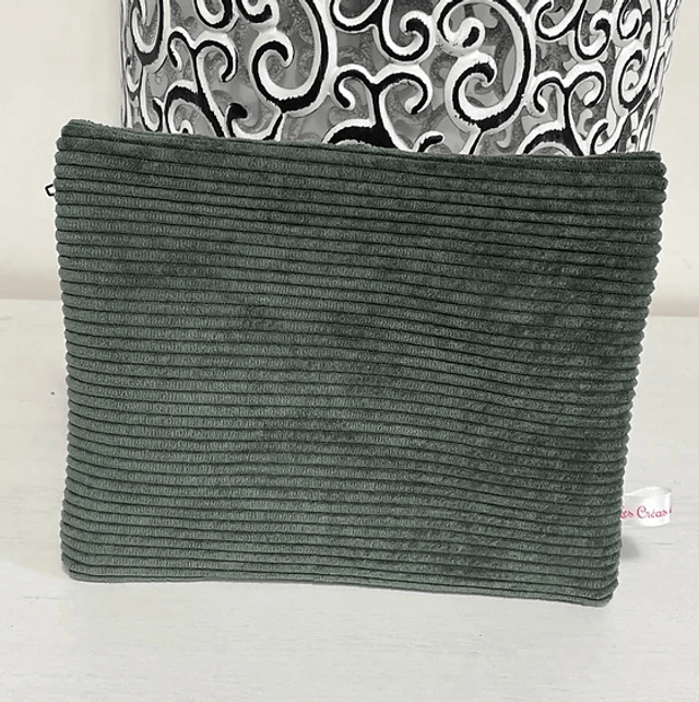 Pochette Raymonde 