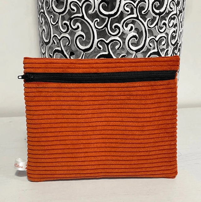 Pochette Raymonde 