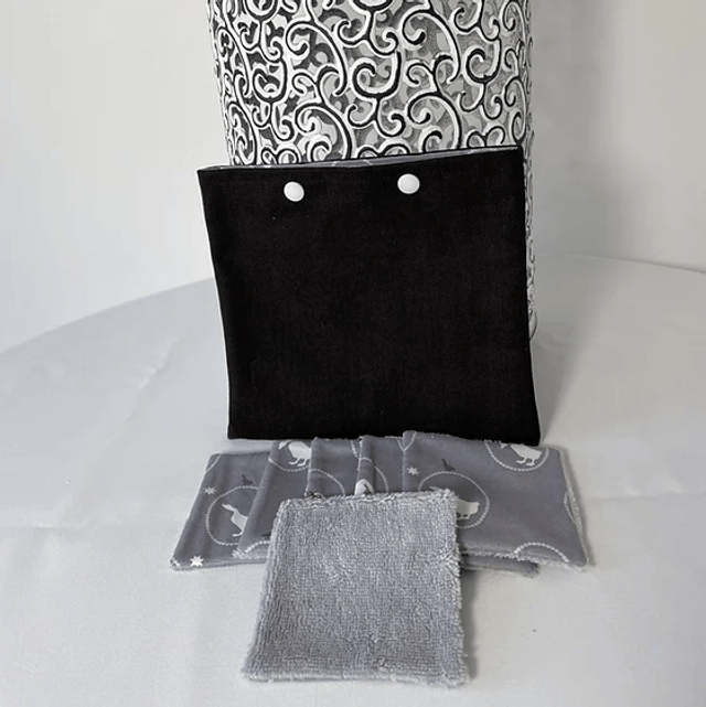 Pochette et 6 lingettes
