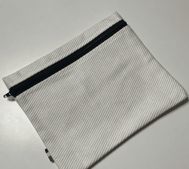 Pochette Raymonde 