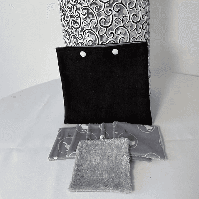 Pochette et 6 lingettes